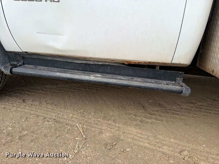 image for item FK5073 2011 GMC Sierra 3500HD utility bed pickup truck