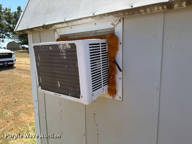 image for item FK5127 Dog kennel shed