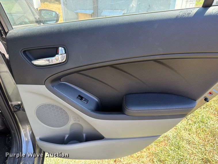 image for item FK5128 2014 KIA Forte 