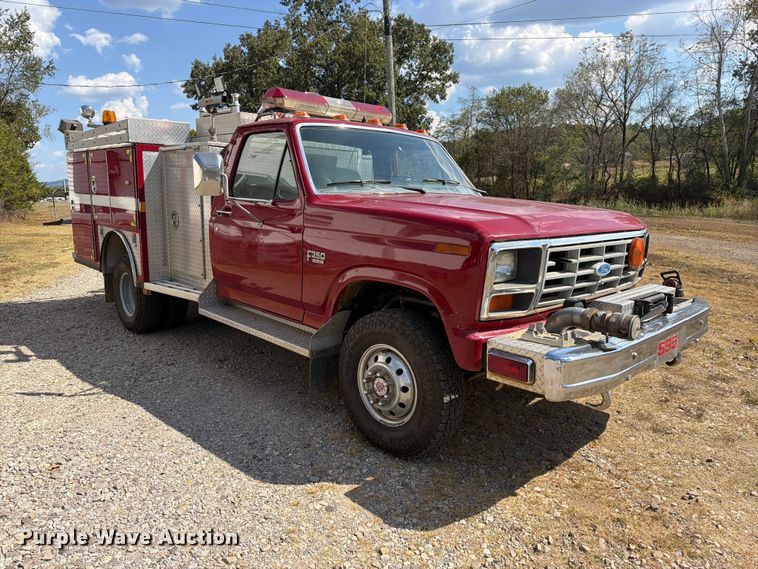 image for item FK5143 1986 Ford F350 pumper fire truck