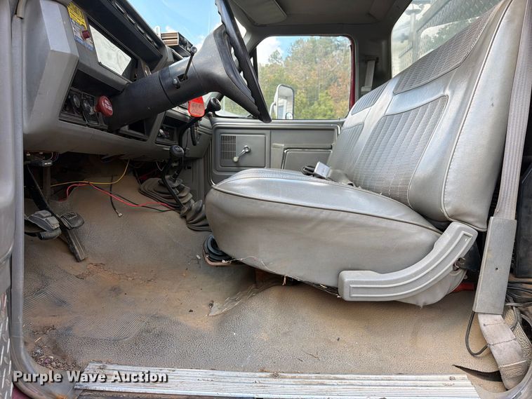 image for item FK5143 1986 Ford F350 pumper fire truck