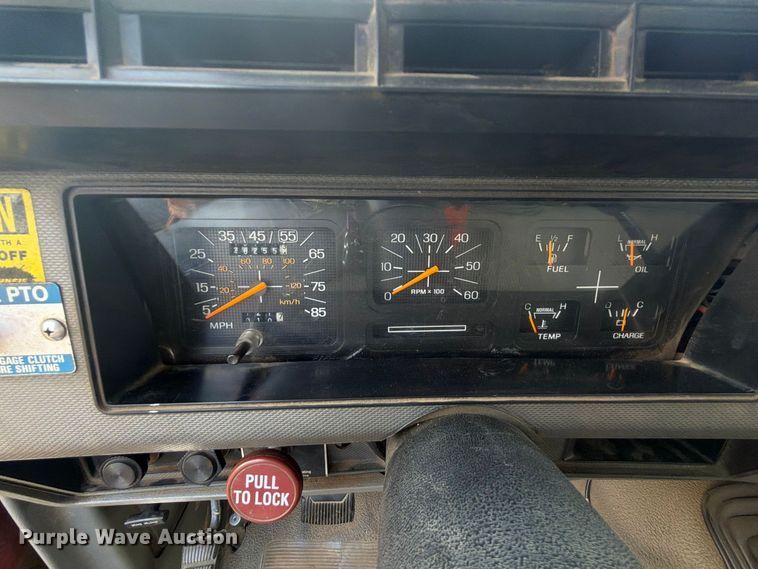 image for item FK5143 1986 Ford F350 pumper fire truck