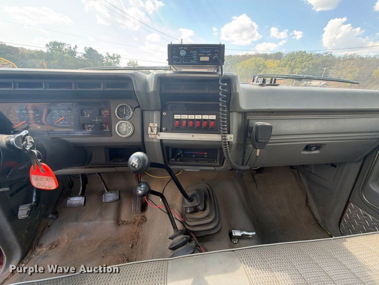 image for item FK5143 1986 Ford F350 pumper fire truck