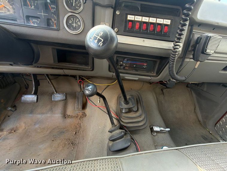 image for item FK5143 1986 Ford F350 pumper fire truck