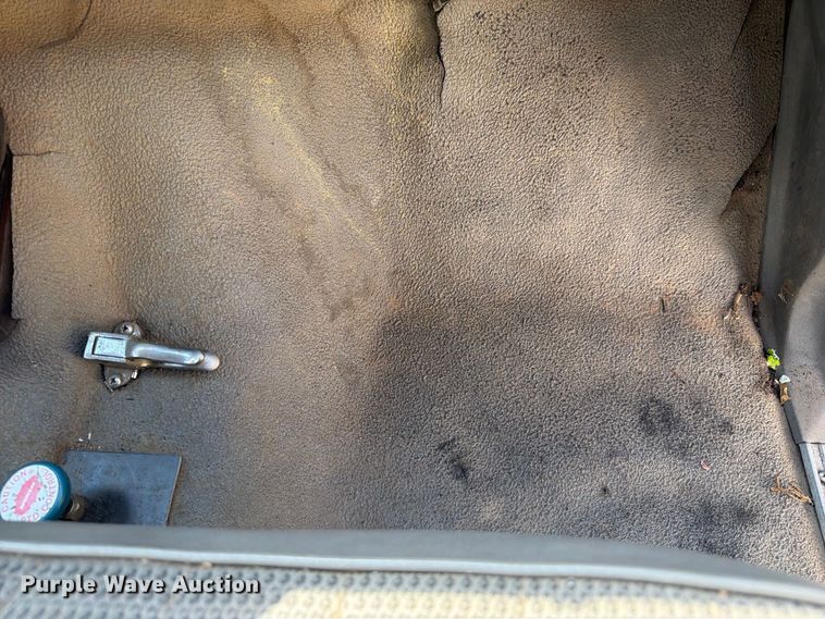 image for item FK5143 1986 Ford F350 pumper fire truck