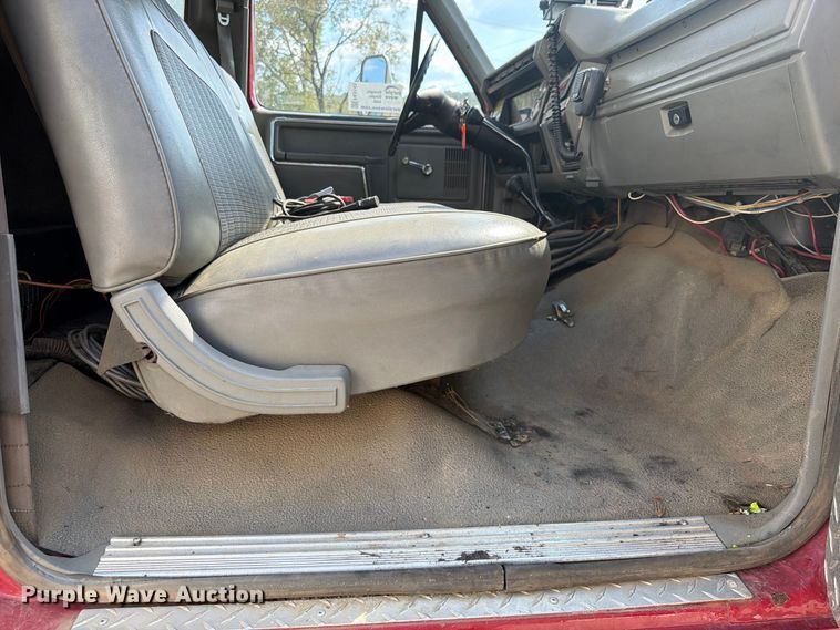 image for item FK5143 1986 Ford F350 pumper fire truck