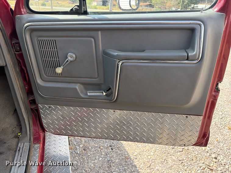 image for item FK5143 1986 Ford F350 pumper fire truck
