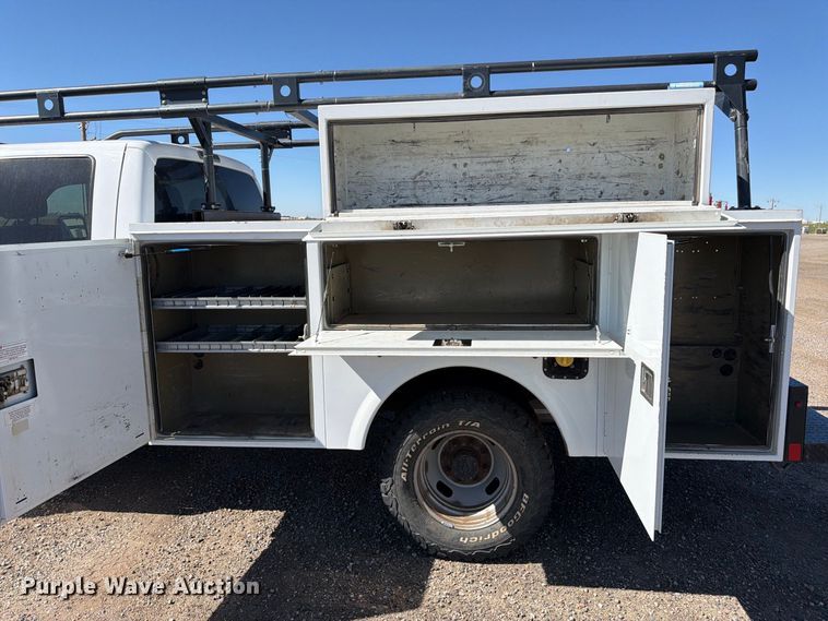 image for item FM7645 2016 Ford F350 Ext. Cab utility / service truck