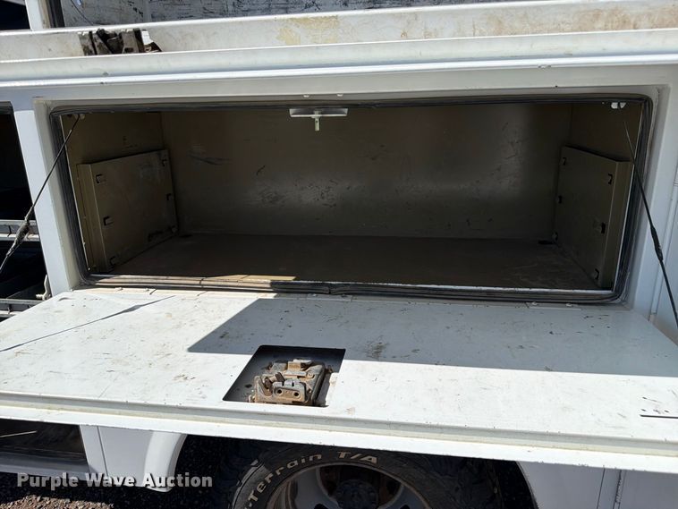 image for item FM7645 2016 Ford F350 Ext. Cab utility / service truck