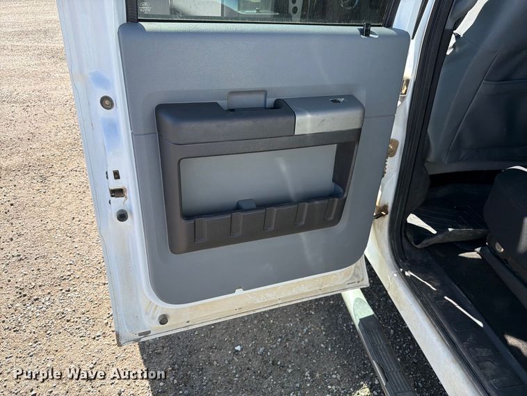 image for item FM7645 2016 Ford F350 Ext. Cab utility / service truck