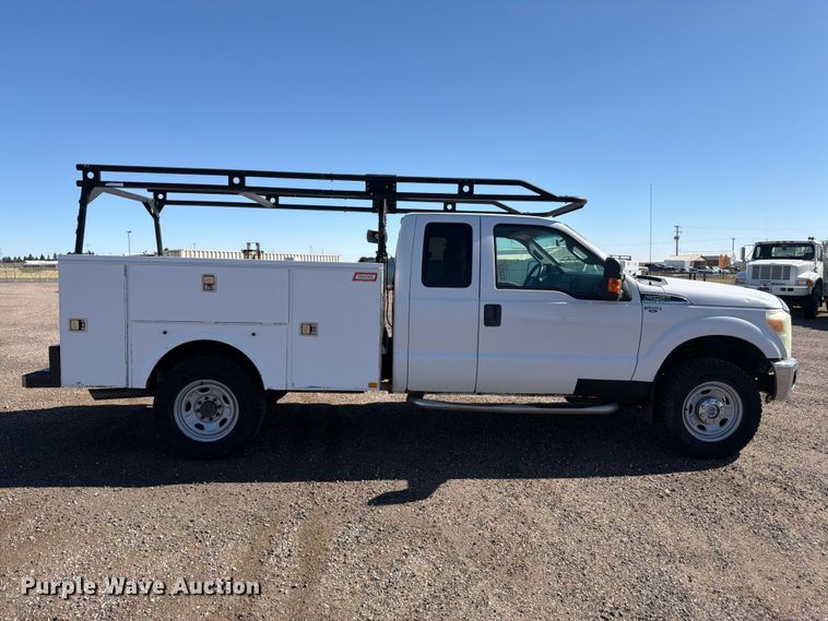 image for item FM7647 2016 Ford F250 Ext. Cab utility bed pickup truck
