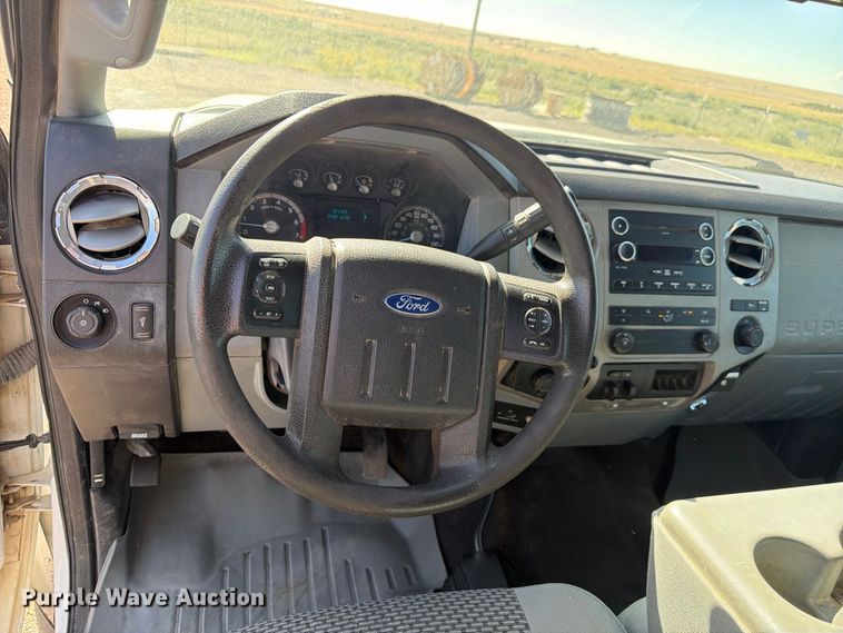 image for item FM7647 2016 Ford F250 Ext. Cab utility bed pickup truck