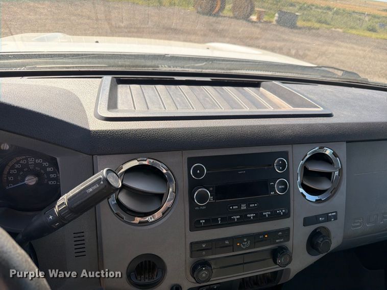 image for item FM7647 2016 Ford F250 Ext. Cab utility bed pickup truck