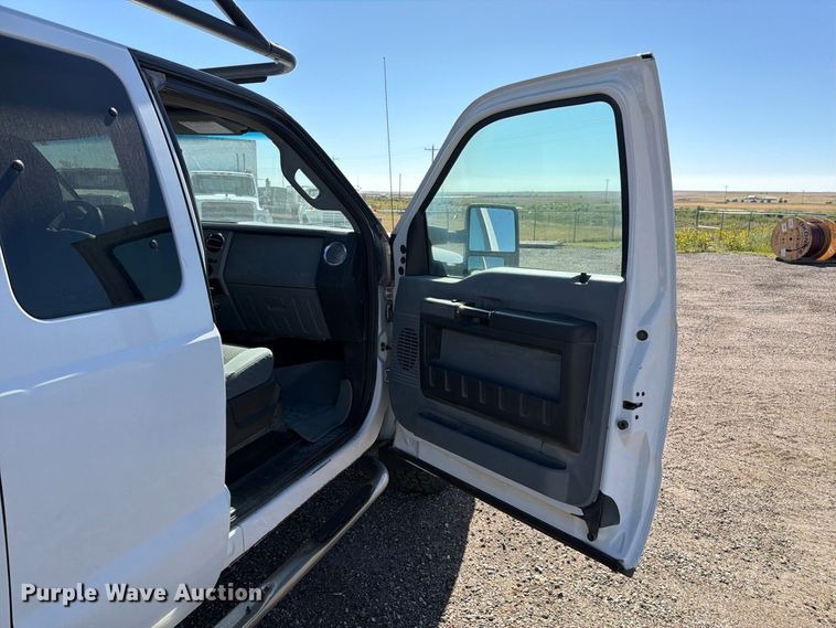 image for item FM7647 2016 Ford F250 Ext. Cab utility bed pickup truck