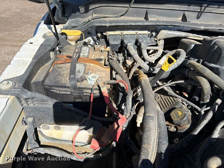 image for item FM7647 2016 Ford F250 Ext. Cab utility bed pickup truck