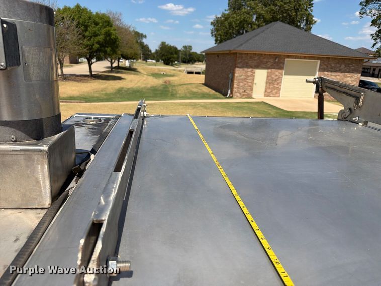 image for item FN2569 Bio-Response Solutions M-4000 bio liquification trailer