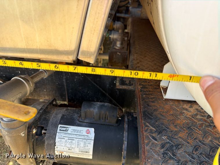 image for item FN2569 Bio-Response Solutions M-4000 bio liquification trailer
