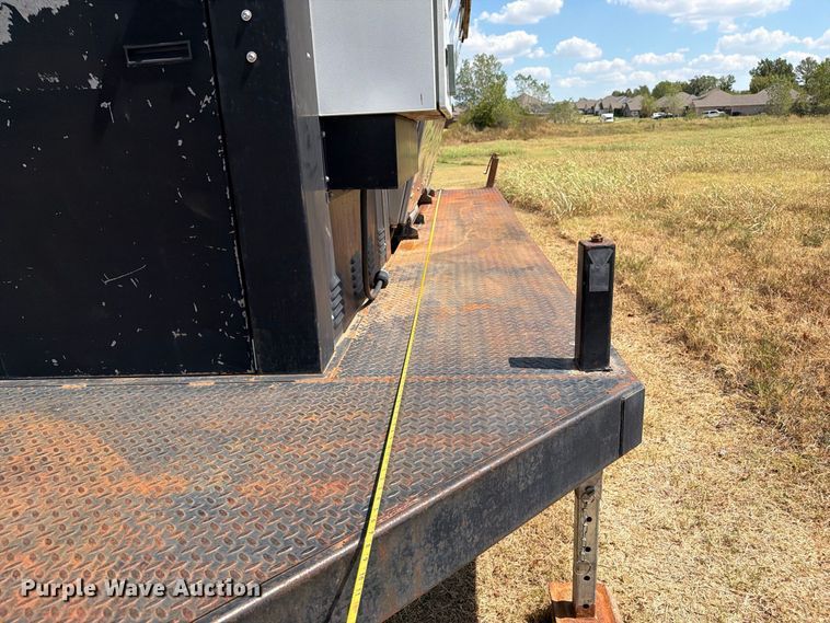 image for item FN2569 Bio-Response Solutions M-4000 bio liquification trailer