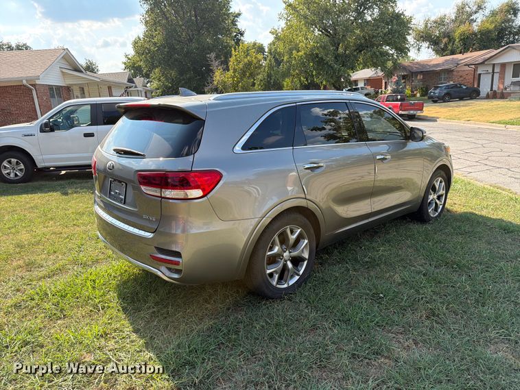 image for item FN2586 2018 KIA Sorento SUV