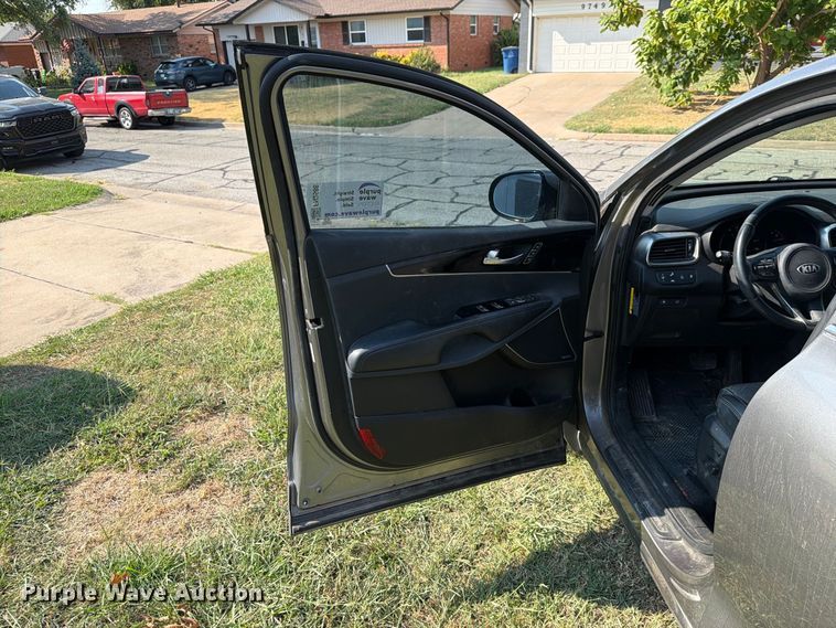 image for item FN2586 2018 KIA Sorento SUV
