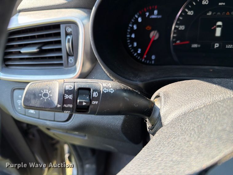 image for item FN2586 2018 KIA Sorento SUV