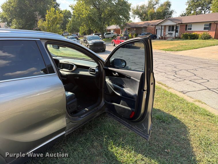 image for item FN2586 2018 KIA Sorento SUV