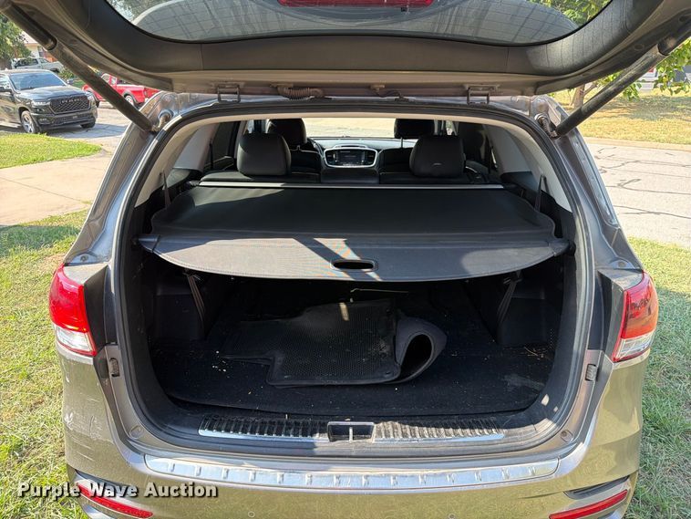 image for item FN2586 2018 KIA Sorento SUV