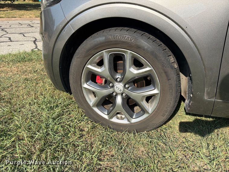 image for item FN2586 2018 KIA Sorento SUV