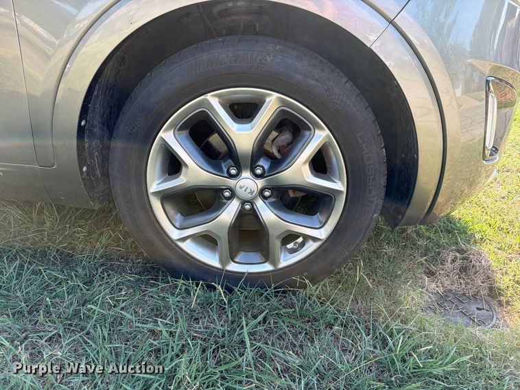image for item FN2586 2018 KIA Sorento SUV