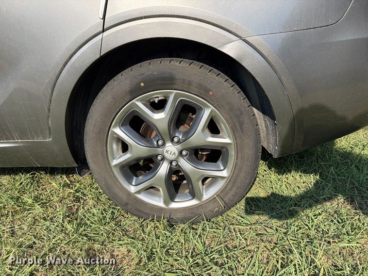 image for item FN2586 2018 KIA Sorento SUV