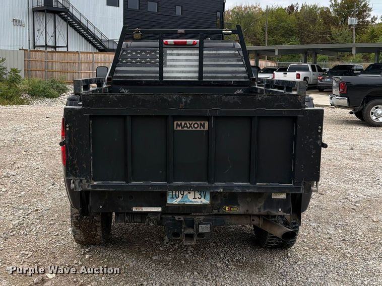image for item FN2594 2011 Chevrolet Silverado 2500HD Crew Cab pickup truck