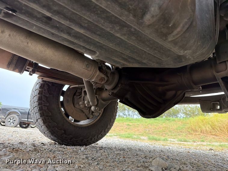 image for item FN2594 2011 Chevrolet Silverado 2500HD Crew Cab pickup truck
