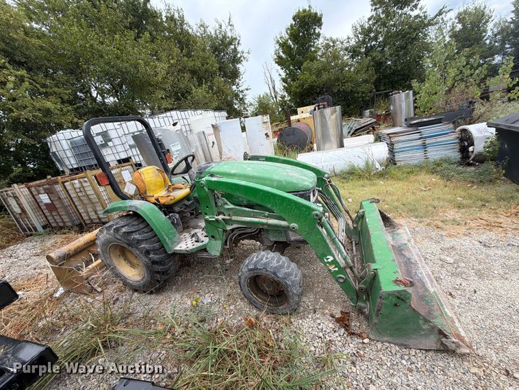 image for item FN2596 John Deere 3320 MFWD tractor