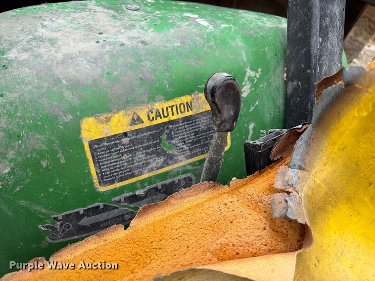 image for item FN2596 John Deere 3320 MFWD tractor