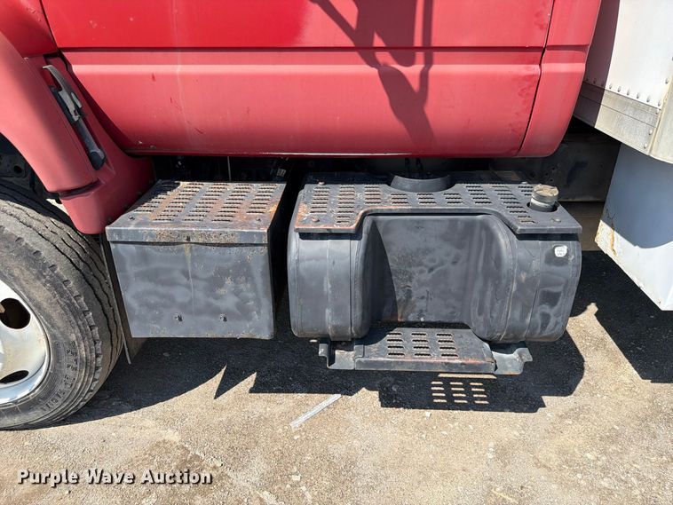 image for item FP3033 1996 GMC Topkick C6 box truck