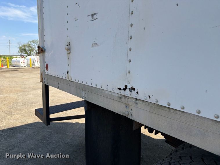image for item FP3033 1996 GMC Topkick C6 box truck