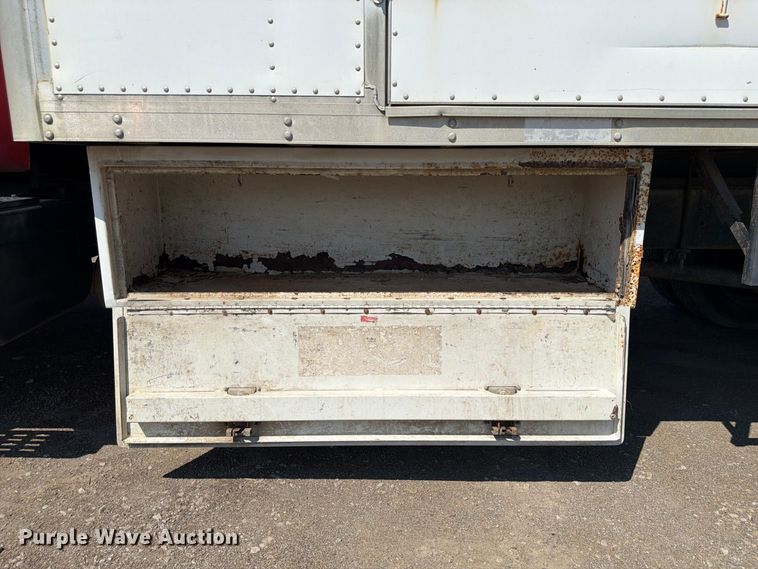 image for item FP3033 1996 GMC Topkick C6 box truck