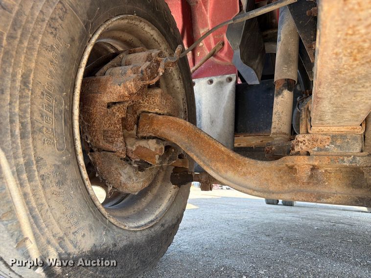 image for item FP3033 1996 GMC Topkick C6 box truck