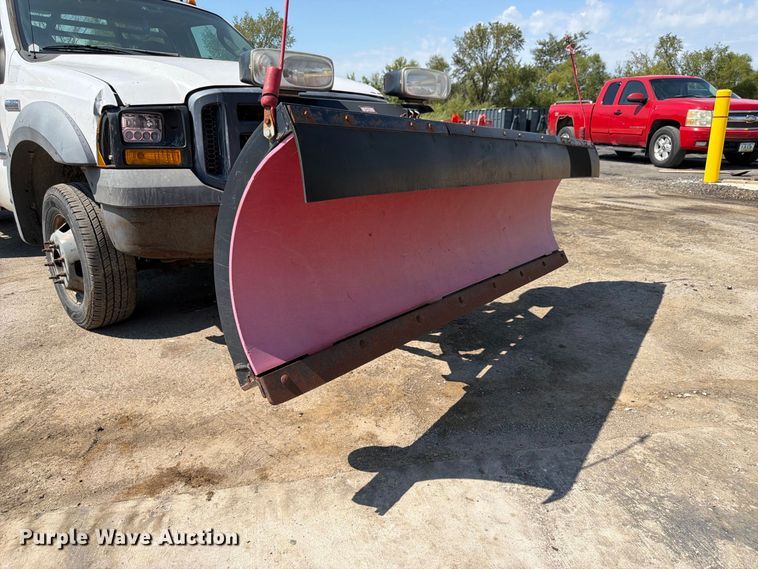 image for item FP3078 2006 Ford F350 Super Duty flatbed pickup truck