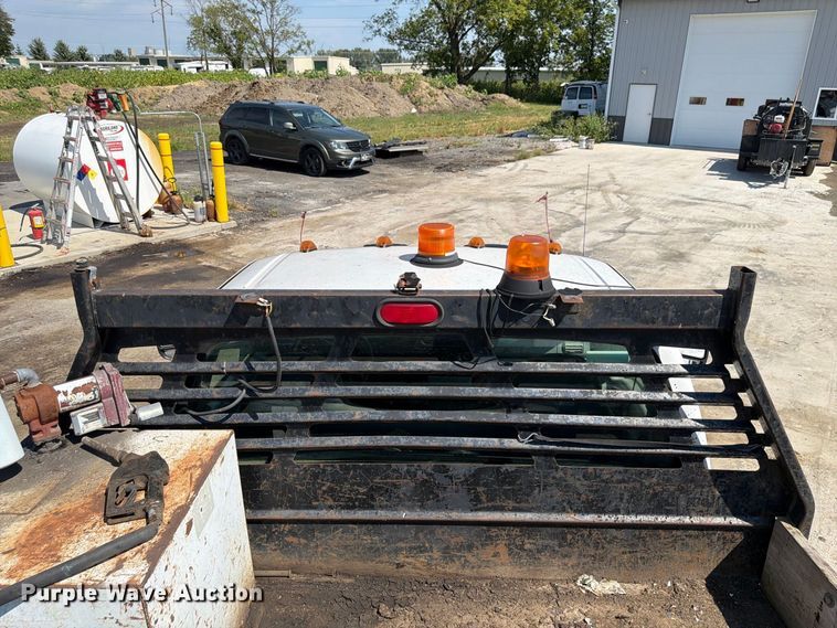 image for item FP3078 2006 Ford F350 Super Duty flatbed pickup truck