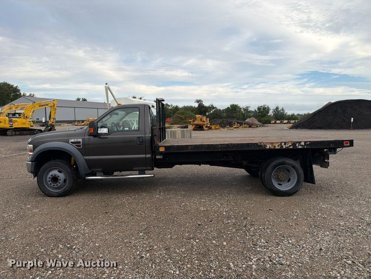 image for item FP3079 2008 Ford F550 Super Duty flatbed truck