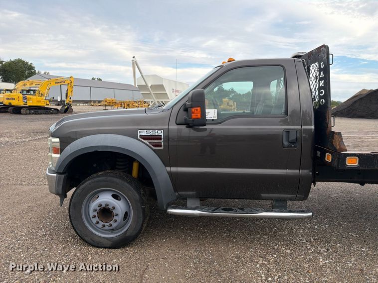 image for item FP3079 2008 Ford F550 Super Duty flatbed truck