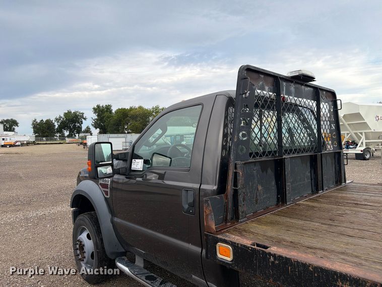 image for item FP3079 2008 Ford F550 Super Duty flatbed truck