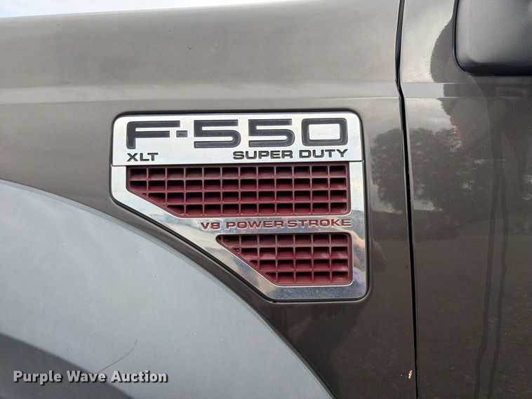 image for item FP3079 2008 Ford F550 Super Duty flatbed truck