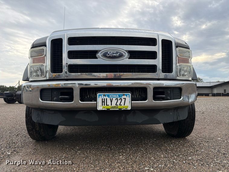 image for item FP3079 2008 Ford F550 Super Duty flatbed truck