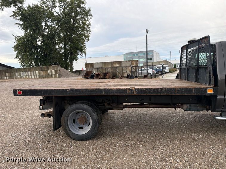image for item FP3079 2008 Ford F550 Super Duty flatbed truck
