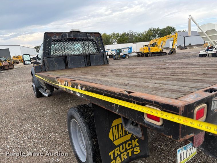 image for item FP3079 2008 Ford F550 Super Duty flatbed truck