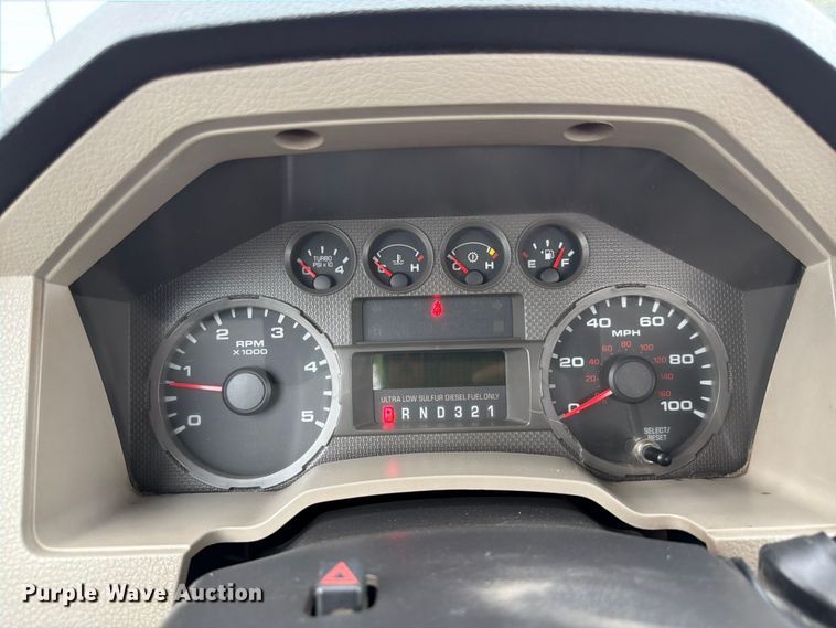 image for item FP3079 2008 Ford F550 Super Duty flatbed truck