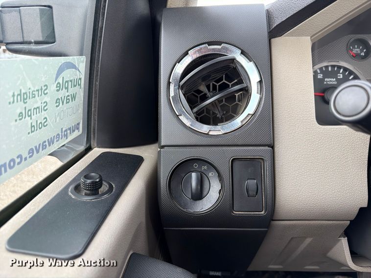 image for item FP3079 2008 Ford F550 Super Duty flatbed truck