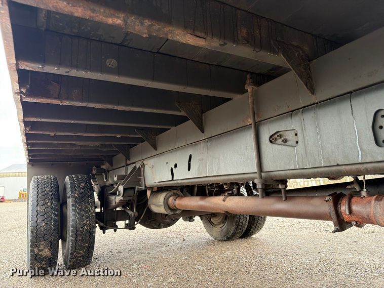 image for item FP3079 2008 Ford F550 Super Duty flatbed truck